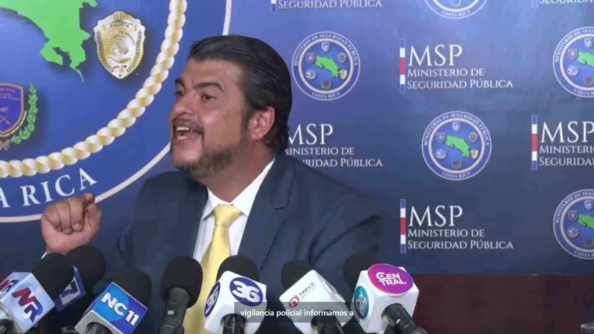 El ministro de Seguridad Mario Zamora recibió la notificación de la Sala Constitucional para que aclare a la Defensoría los temas que le solicitaron.