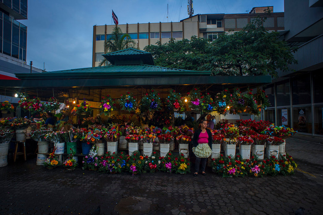 15/08/2016 Avenida Central calle 4y 6 en la entrada al Mercado Central /IeCR