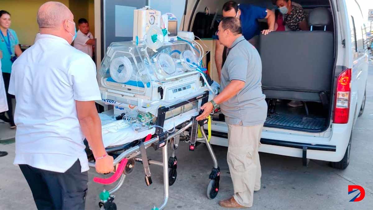 Isabella, la bebé que fue desahuciada en el Hospital de Nicoya, sigue luchando por su vida. Foto: CCSS.