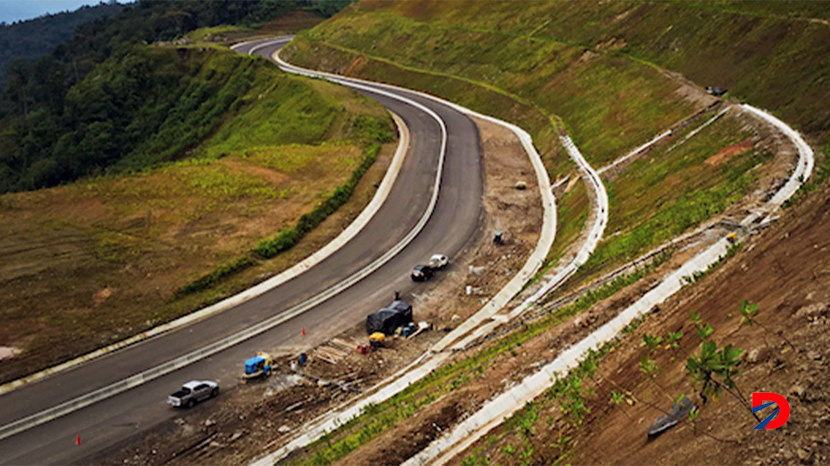 La carretera a San Carlos lleva 50 años en medio de idas y venidas.