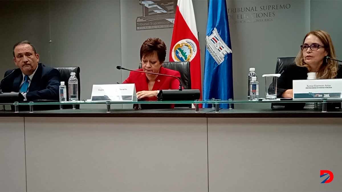 La directora general de Estrategia Tecnológica Xenia Guerrero ratifico que el TSE esta resgardada de cualquier problema tecnico