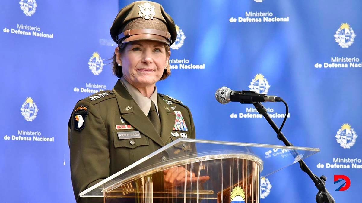 Laura Richardson, jefa del Comando Sur de Estados Unidos. Foto: Embajada de EEUU en Uruguay / AFP.