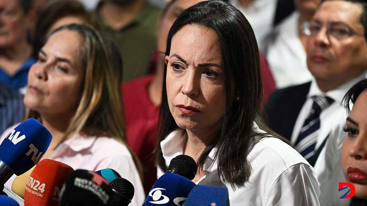 María Corina Machado no podrá inscribir su candidatura presidencial en Venezuela. El plazo vence el lunes. Foto: Federico Parra / AFP.