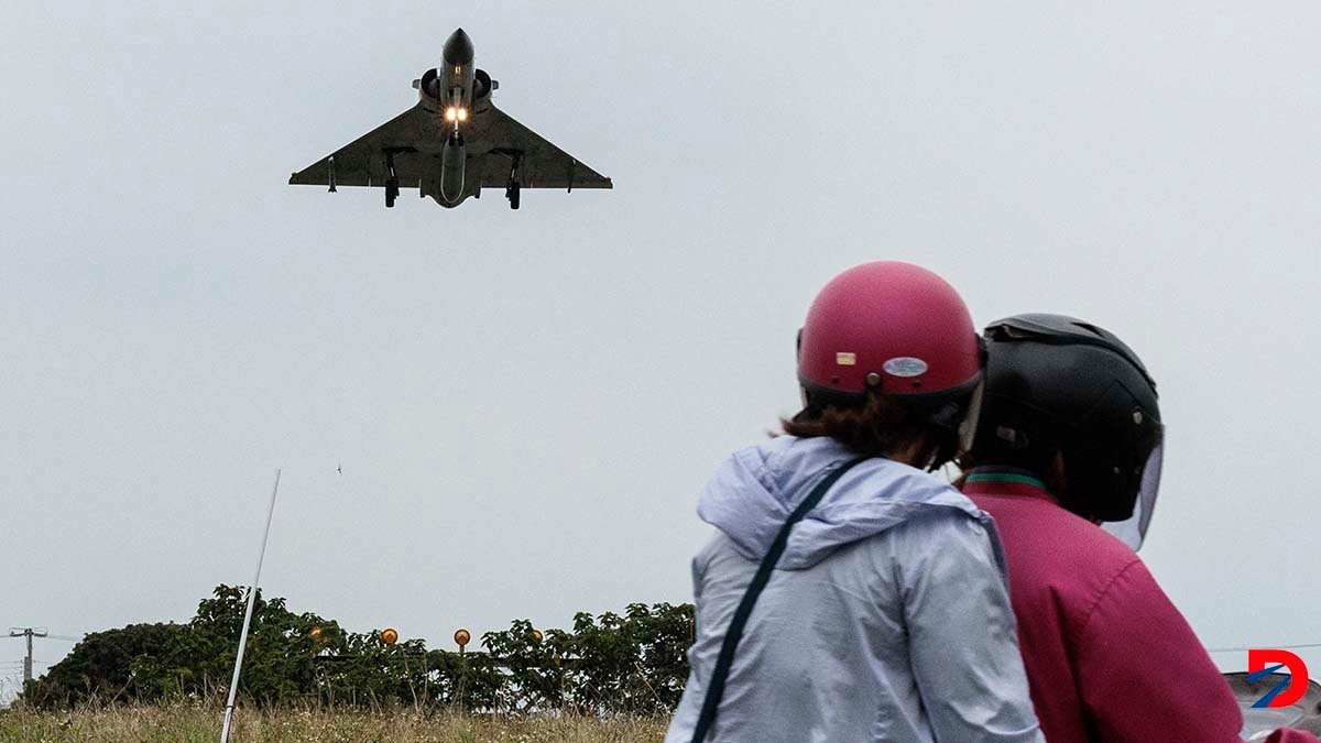 Taiwan movilizó equipo militar debido a las nuevas maniobras de China en el estrecho que separa la isla del continente. Foto: Yasuyoshi Chiba / AFP.