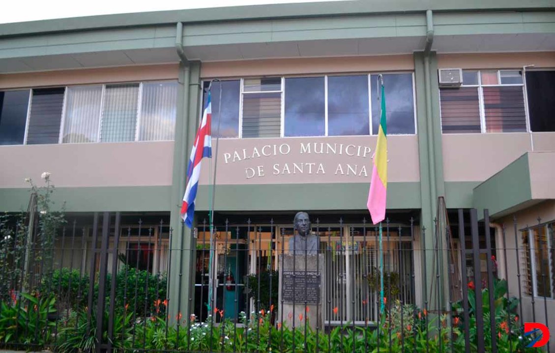 Gerardo Oviedo, exalcalde de Santa Ana, fue detenido este jueves por el OIJ pues es sospecho de cometer peculado. Foto: Municipalidad de Santa Ana.