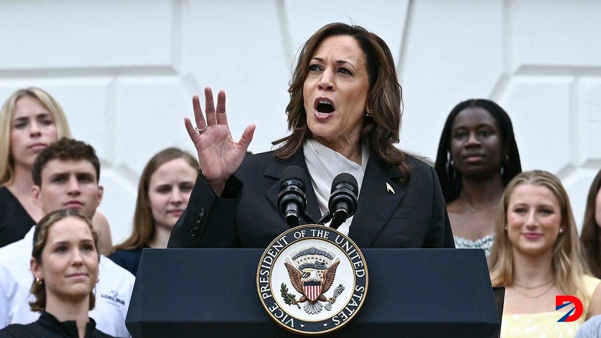 La vicepresidenta de Estados Unidos, Kamala Harris habló este lunes durante una actividad de la NCAA. Foto: Brendan Smialowski / AFP.