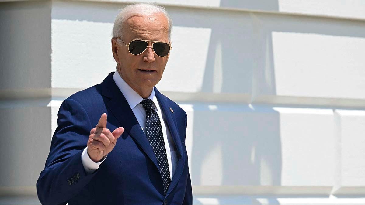 El presidente de Estados Unidos, Joe Biden, quiere ponerle plazo al ejercicio de la magistratura en la Corte Suprema, que hoy es vitalicio. Foto: Jim Watson / AFP.