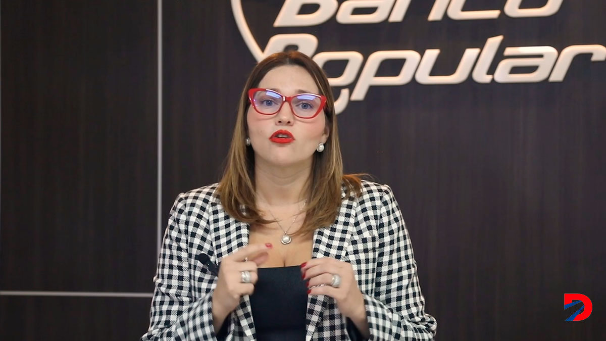 Gina Carvajal, Banco Popular