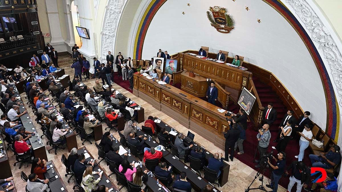 La Asamblea Nacional de Venezuela aprobó este jueves nuevas regulaciones a las organizaciones no gubernamentales. Foto: Federico Parra / AFP.