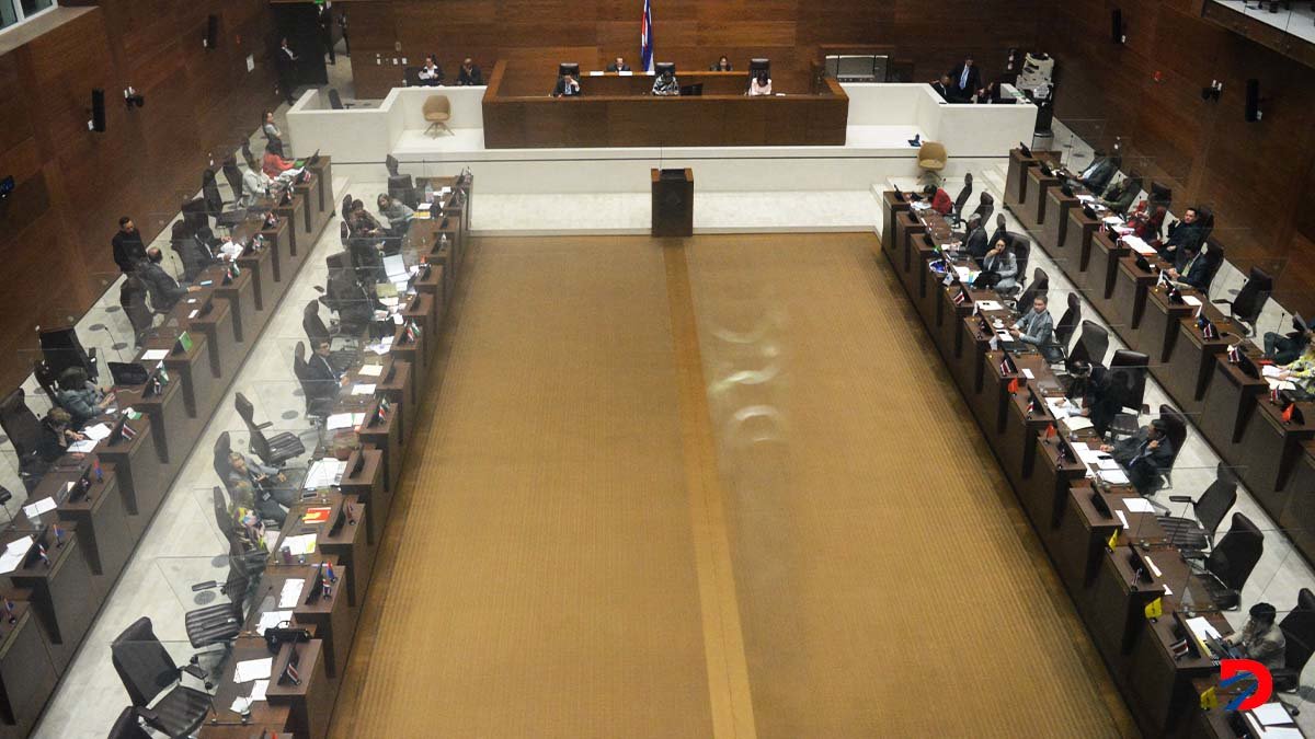 Ante la falta de acuerdo entre  el CONARE y el Poder Ejecutivo, serán los diputados los que definirán el monto que se le signará al FEES en el 2025. Foto: Sócrates Colindres.