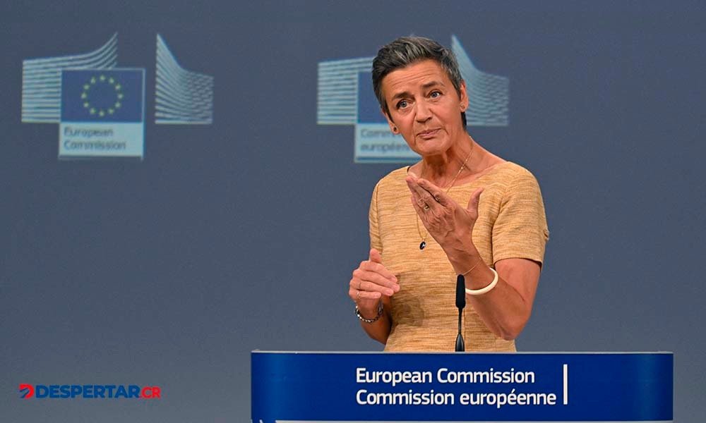 Margrethe Vestager, Comisaria de Competencia de la UE, habla ante los medios tras conocerse los fallos. Foto: Nicolas Tucat / AFP.