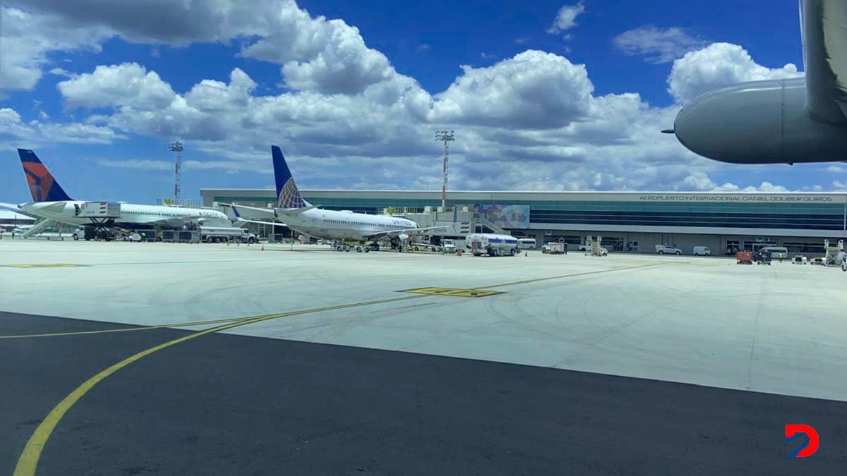 La pista del Aeropuerto Daniel Oduber vuelve a estar cuestionada por anomalías. Foto Nawaf Barbour.jpeg