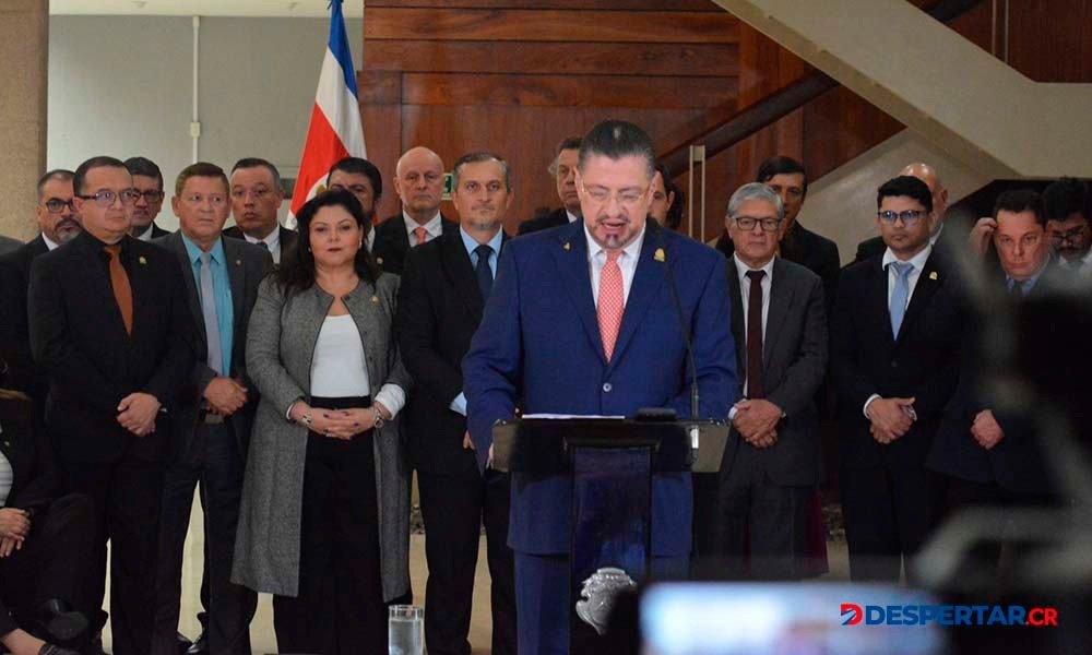 El presidente de la República, Rodrigo Chaves cuestionó fuertemente a la Fiscalía General de la República, al fiscal general, Carlo Díaz y a dos magistrados del Poder Judicial. Foto: Sócrates Colindres.