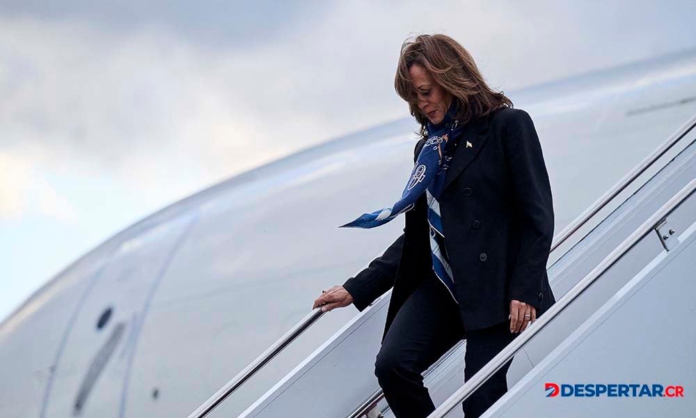 La vicepresidenta de Estados Unidos, Kamala Harris está centrada en los votos de la comunidad negra. Foto: Dustin Franz / AFP.